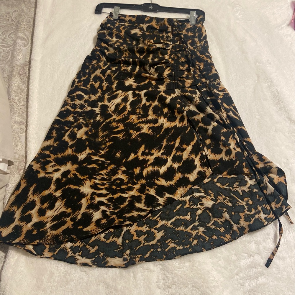 Tiger skirt